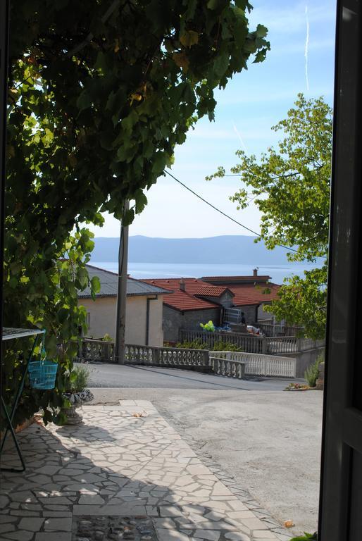 Guest House Pamela Senj  Ngoại thất bức ảnh